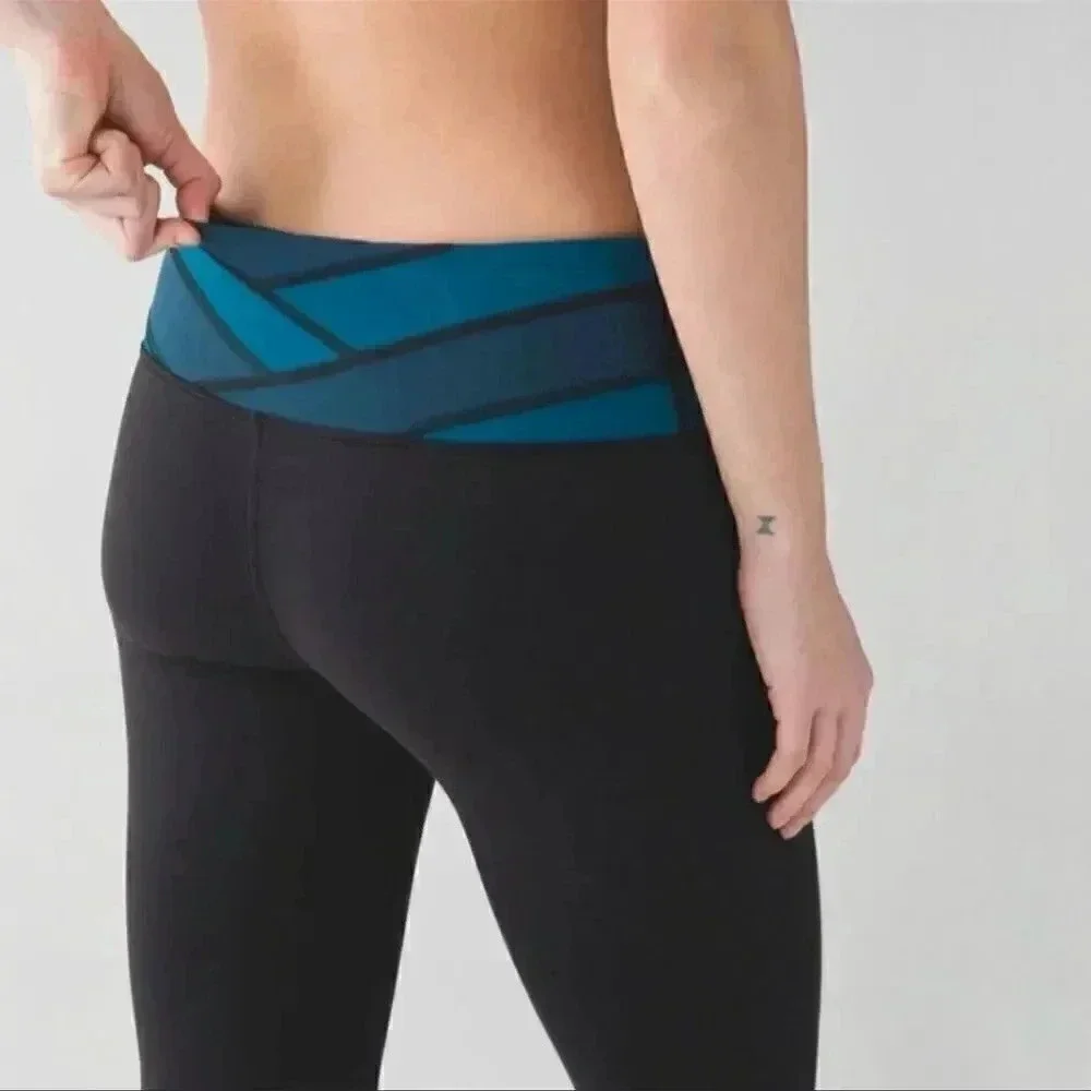 Lululemon Wunder Under Crop III Leggings Size 6 Black Tofino Teal Alberta